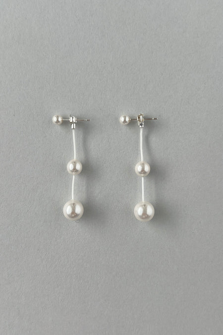 (MONDAY EDITION) DROP PEARL STRING EARRINGS