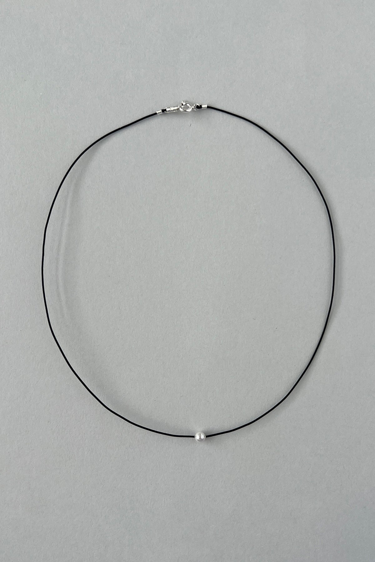 (MONDAY EDITION)
( MJxME ) PEARL STRING NECKLACE