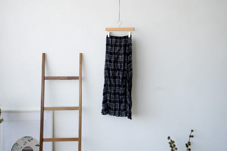 CHECKERED WRINKLED SKIRT *BEST BUY*