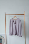 ( LAVENDER / WHITE ) MOMO V NECK TOP