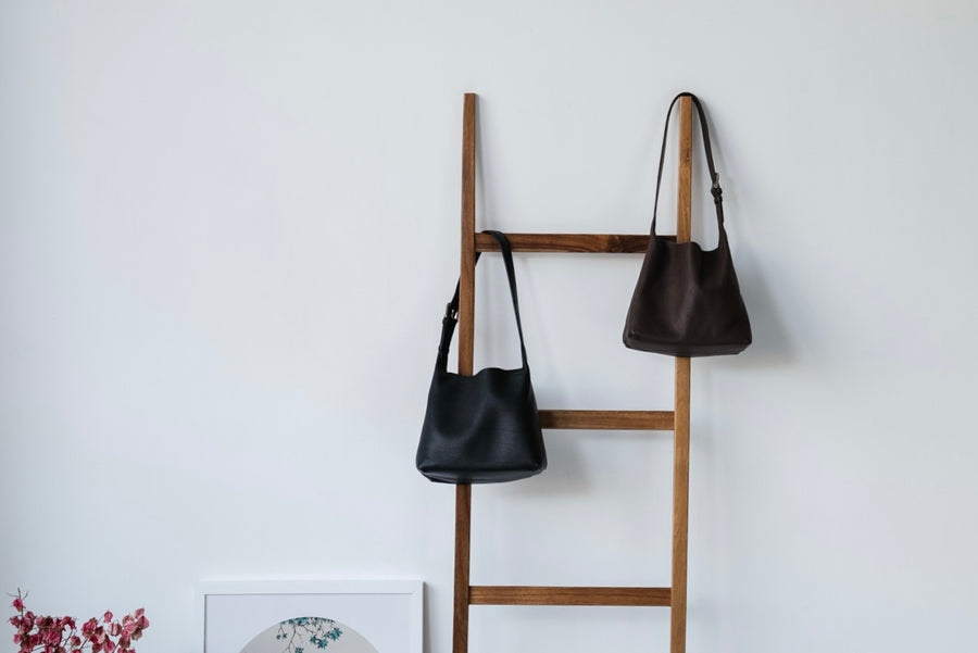 ( BROWN / BLACK ) CALF LEATHER 2 WAY BAG *LAST ONE*