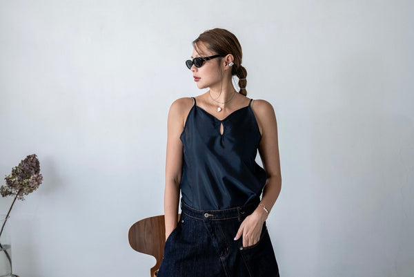 BLACK VINTAGE SILKY CAMI *LAST ONE*