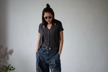 ( WHITE / CHARCOAL  ) WASHED COTTON TWIN TOP ⭐️BEST BUY⭐️