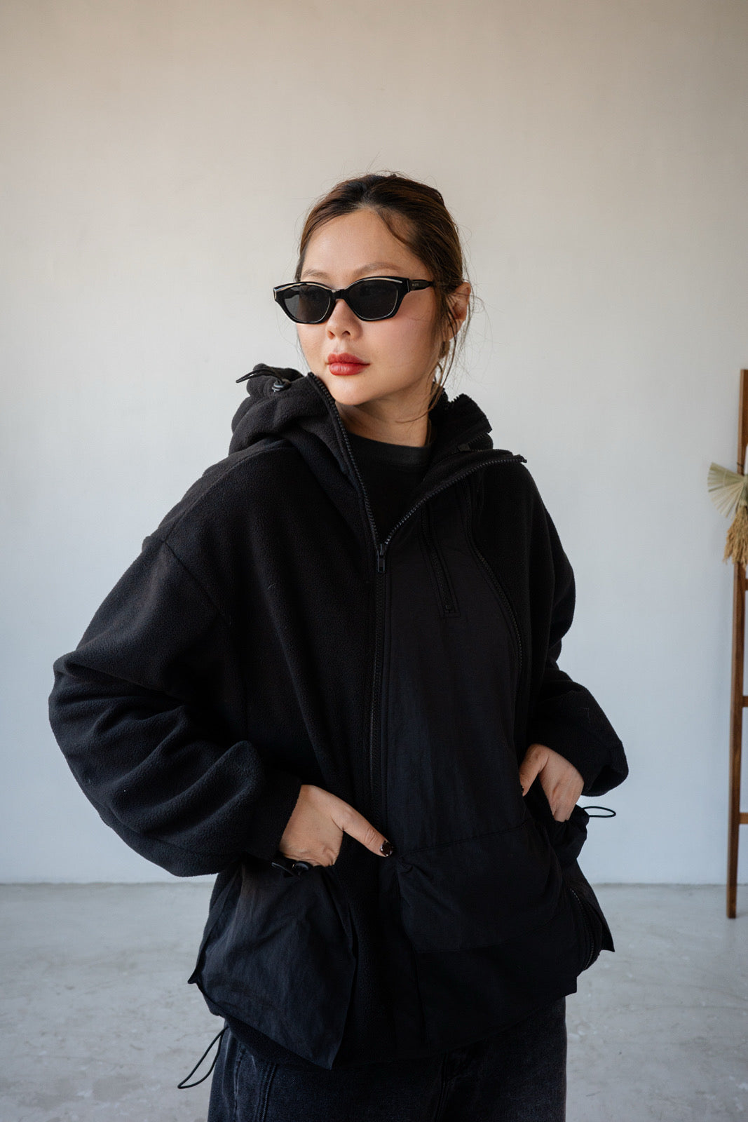 ( BLACK / BROWN ) FLEECE HOODED JACKET