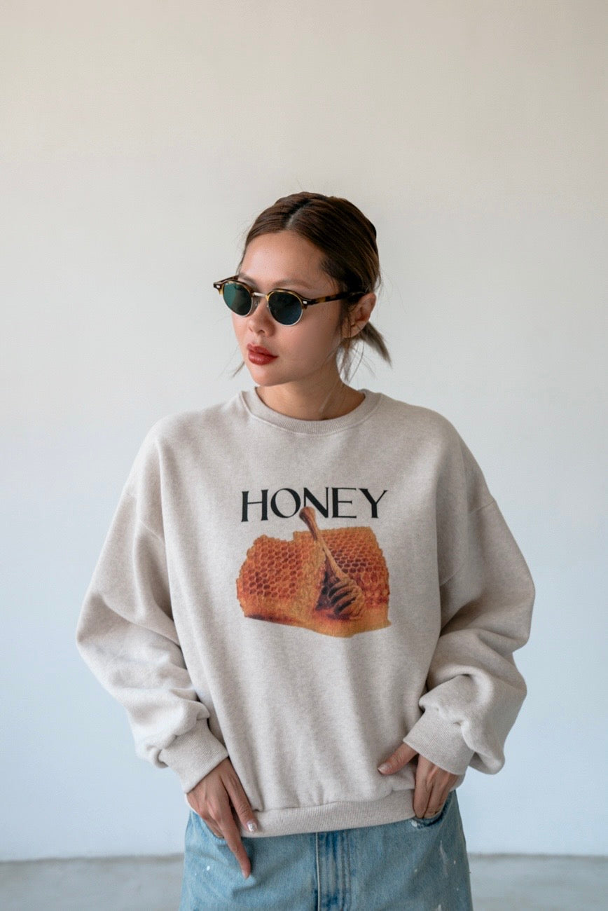 ( BLACK / OAT ) HONEY SWEATSHIRT *LAST ONE*