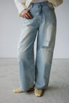 LIGHT WASHED RIPPED JEANS *LAST 2*