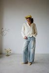 LIGHT WASHED RIPPED JEANS *LAST 2*