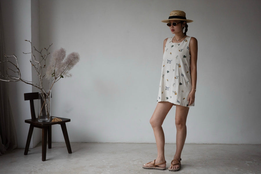 EMBROIDERY FLOWER LINEN COTTON DRESS *LAST 2*