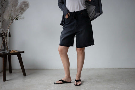 BLACK DAILY SOFT DENIM SHORTS