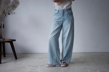 LIGHT WASHED SOFT DENIM ⭐️BEST BUY⭐️