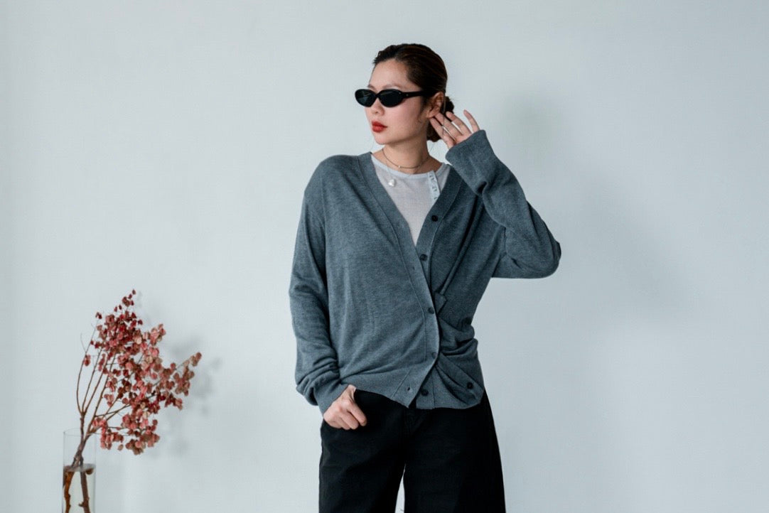 GREY DOUBLE BUTTON CARDIGAN *LAST ONE*