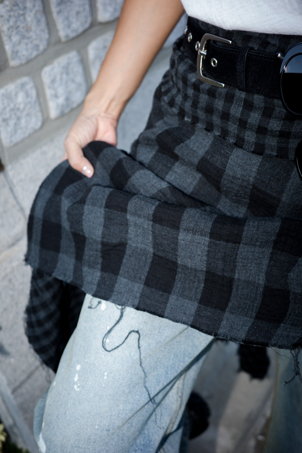 ( BLACK / RED )CHECKERED IRREGULAR MIDI SKIRT