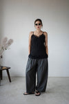 BLACK LACE TRIMMED WRINKLED CAMI