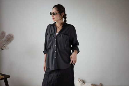 ( LEMON / CHARCOAL ) LIGHTWEIGHT POCKET GATHERED SHIRT