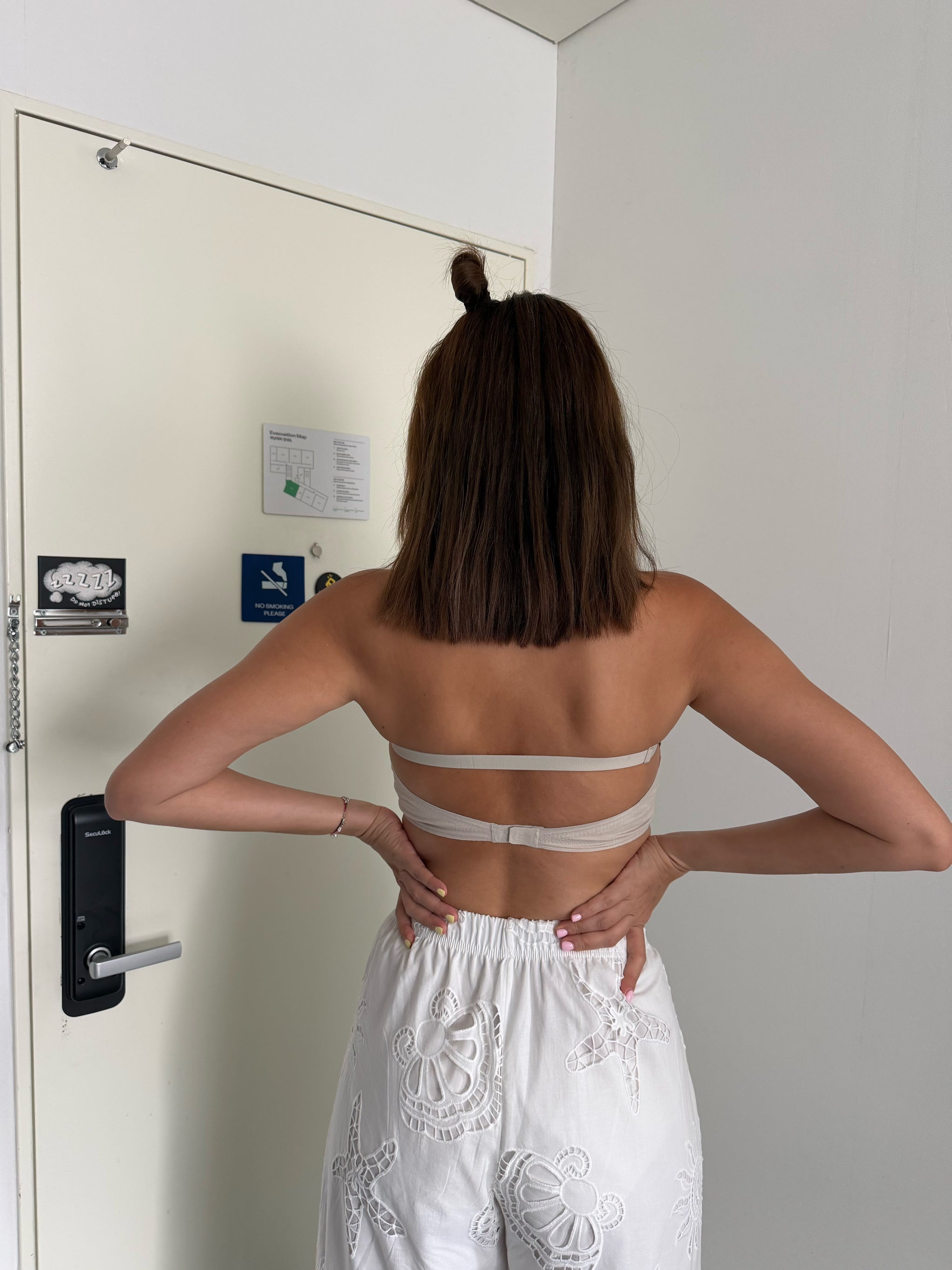 ( 4 COLOURS ) MINIMAL CUTOUT TUBE TOP