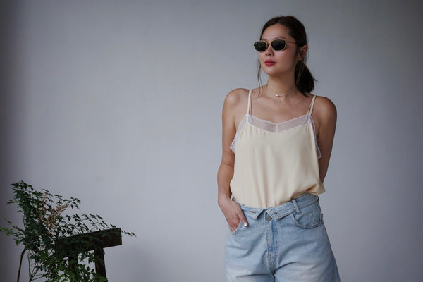 PREMIUM MANGO LACE TRIMMRD RAYON CAMI