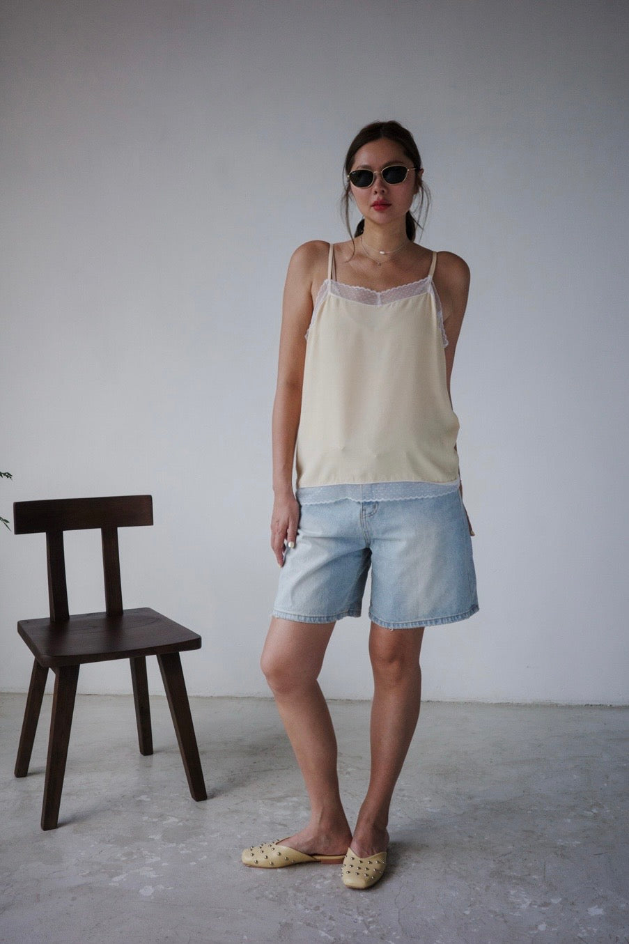 PREMIUM MANGO LACE TRIMMRD RAYON CAMI