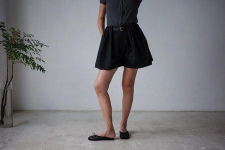 PREMIUM PLEATED SHORTS