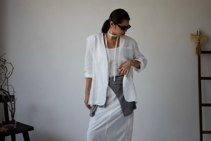 ( WHITE / CHARCOAL ) EXTRA LIGHTWEIGHT SUMMER LINEN BLEND BLAZER ⭐️BEST BUY⭐️ *LAST 2*