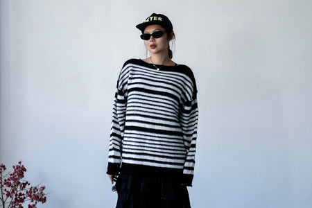 STRIPED BOAT NECK KNIT