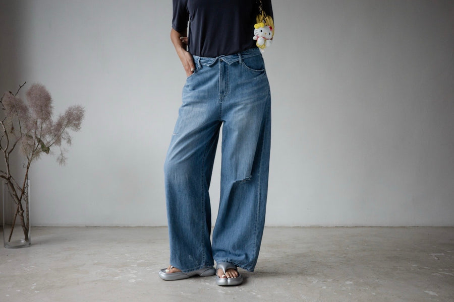MEDIUM WASH BLUE ROLLED WAISTBAND SOFT DENIM ⭐️BEST BUY⭐️