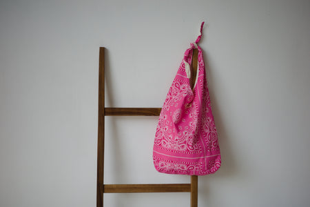 ( YELLOW / PINK ) PAISLEY TOTE ( ORE ORDER )