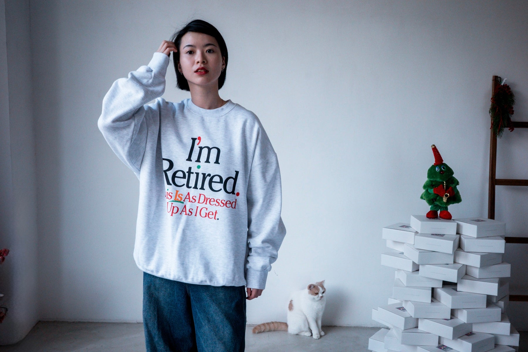 LIGHT GREY RETIRED SWEATSHIRT *LAST 2*