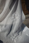 IVORY EMBROIDERY FLOWER MESHED SET *LAST 2*