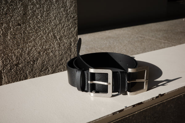 BLACK DOUBLE BUCKLE BELT