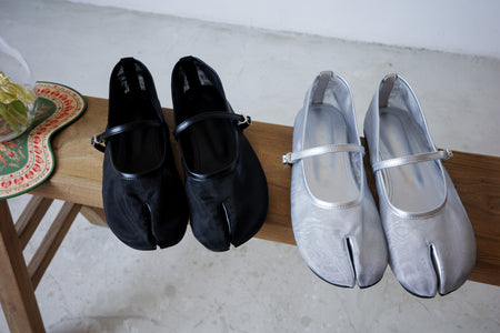 ( SILVER / BLACK ) TABI MARYJANE ( PRE ORDER )