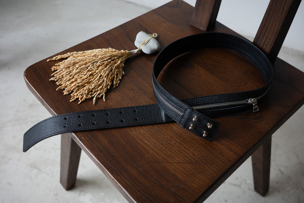 BLACK ZIPPER LEATHER BELT *LAST ONE*