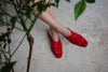 ( CHERRY RED / BLACK ) PLEATED MESH FLATS