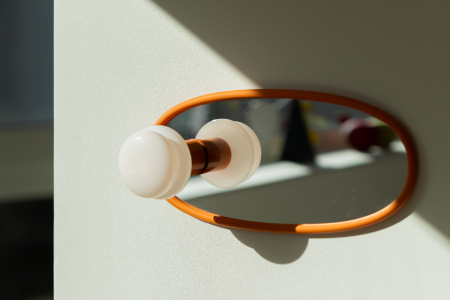 DOCKING STATION 08 MIRROR (2 COLORS)