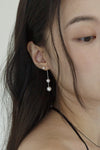 (MONDAY EDITION) DROP PEARL STRING EARRINGS