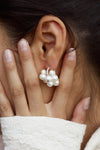 (MONDAY EDITION) THE FLOWER PEARL EARRINGS