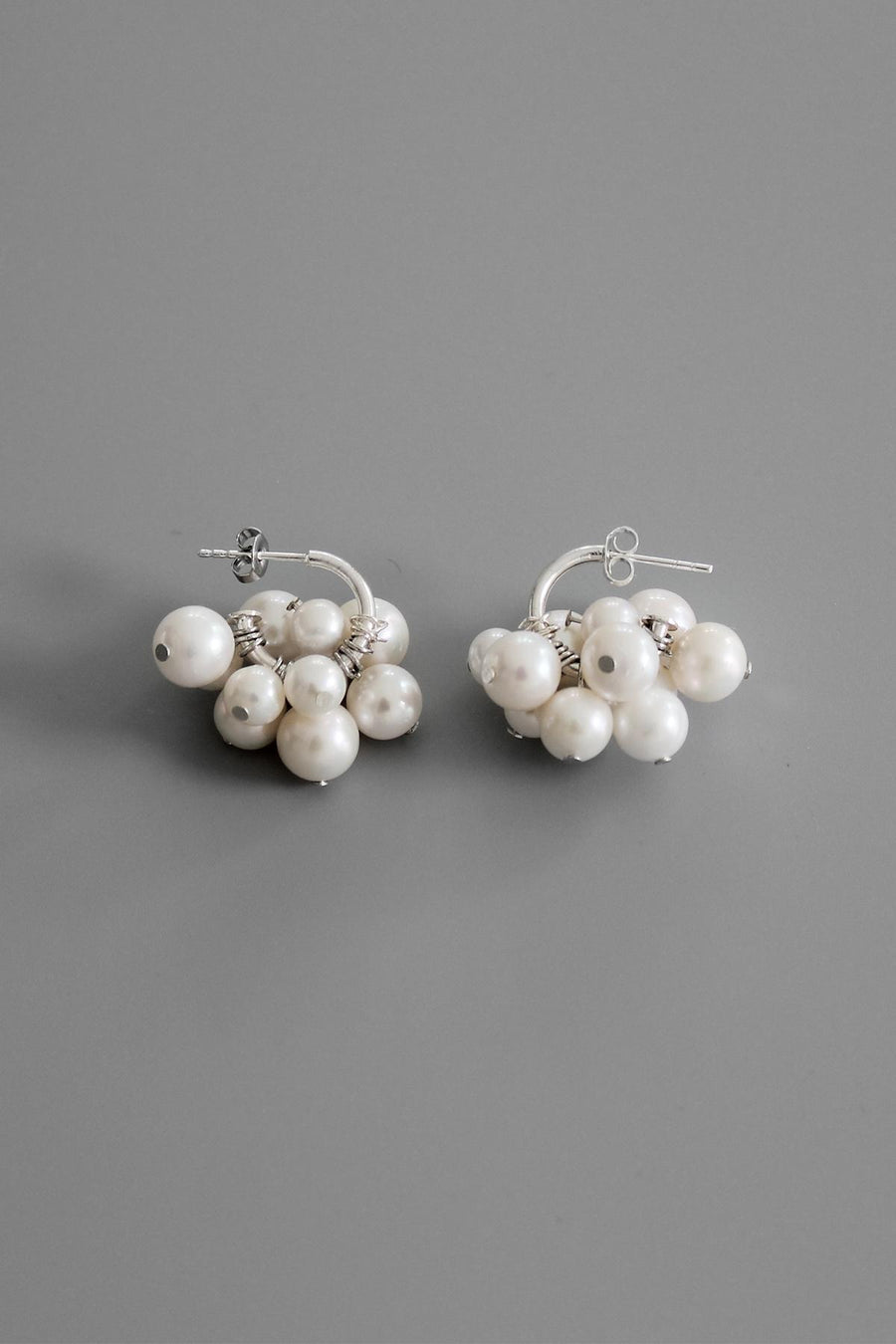 (MONDAY EDITION) THE FLOWER PEARL EARRINGS